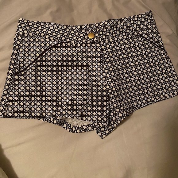 DVF Diane Von Furstenberg Brown White Silk Designer - Picture 2 of 4